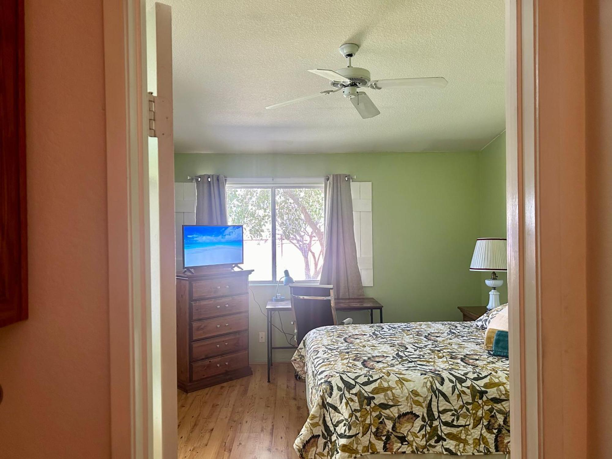 Vineyard Vista Suite With Tv And Private Bathroom Hemet Εξωτερικό φωτογραφία